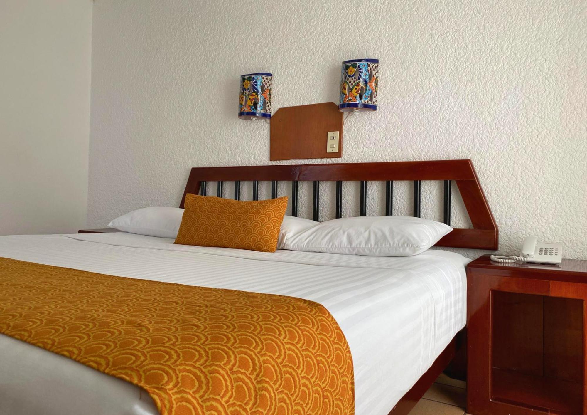 Hotel Maya פלנקה מראה חיצוני תמונה